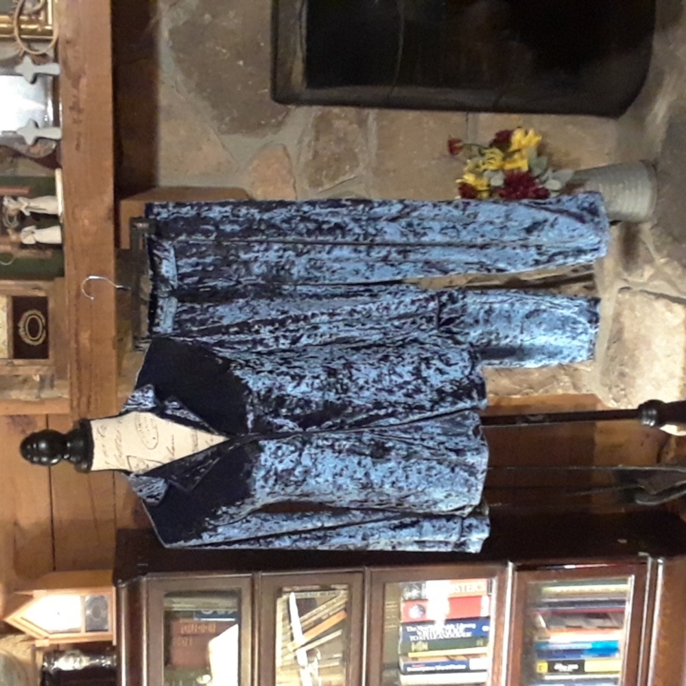 French Connection crushed velvet pajamas